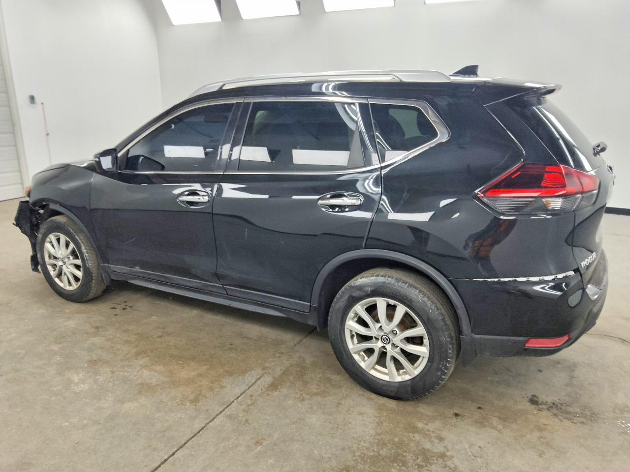 2018 NISSAN ROGUE SV — снимка 2