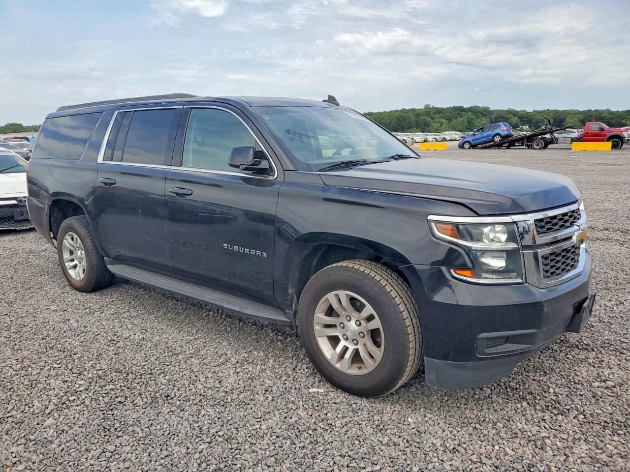 2020 CHEVROLET SUBURBAN K1500 LT — снимка 4