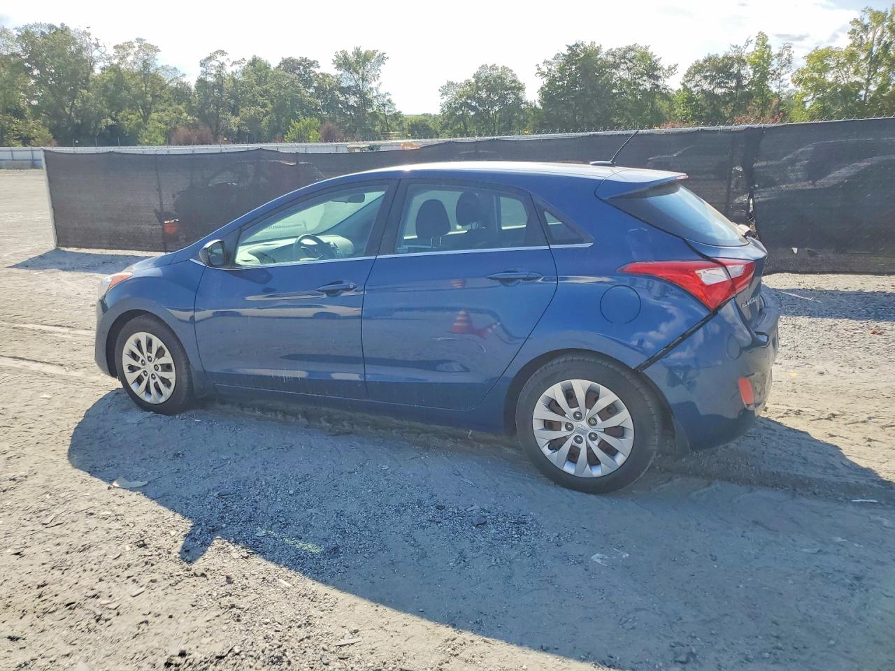 2016 HYUNDAI ELANTRA GT BASE — снимка 2