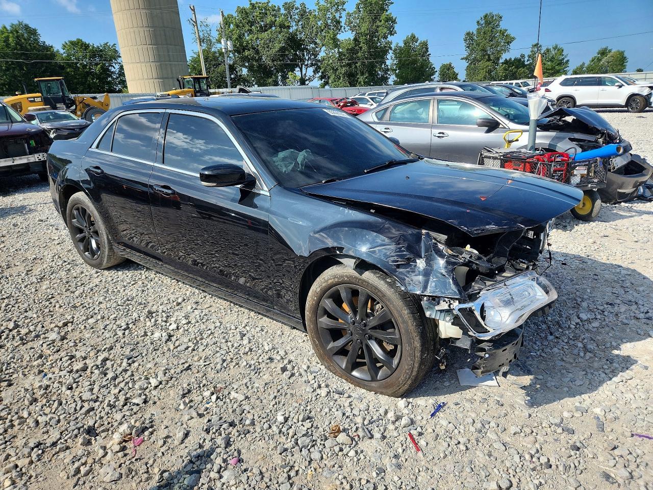 2016 CHRYSLER 300 LIMITED — снимка 4