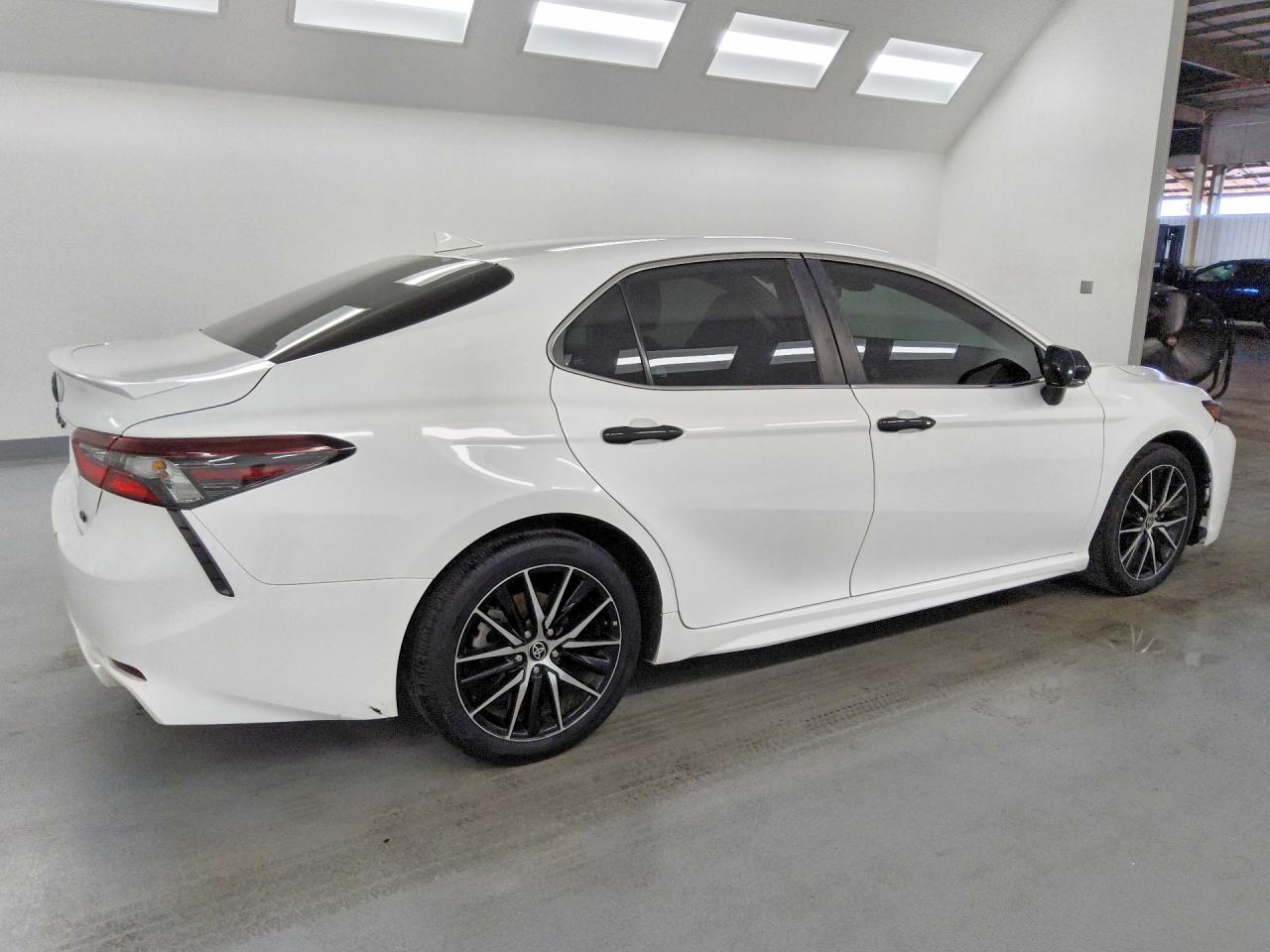 2023 TOYOTA CAMRY SE — снимка 3
