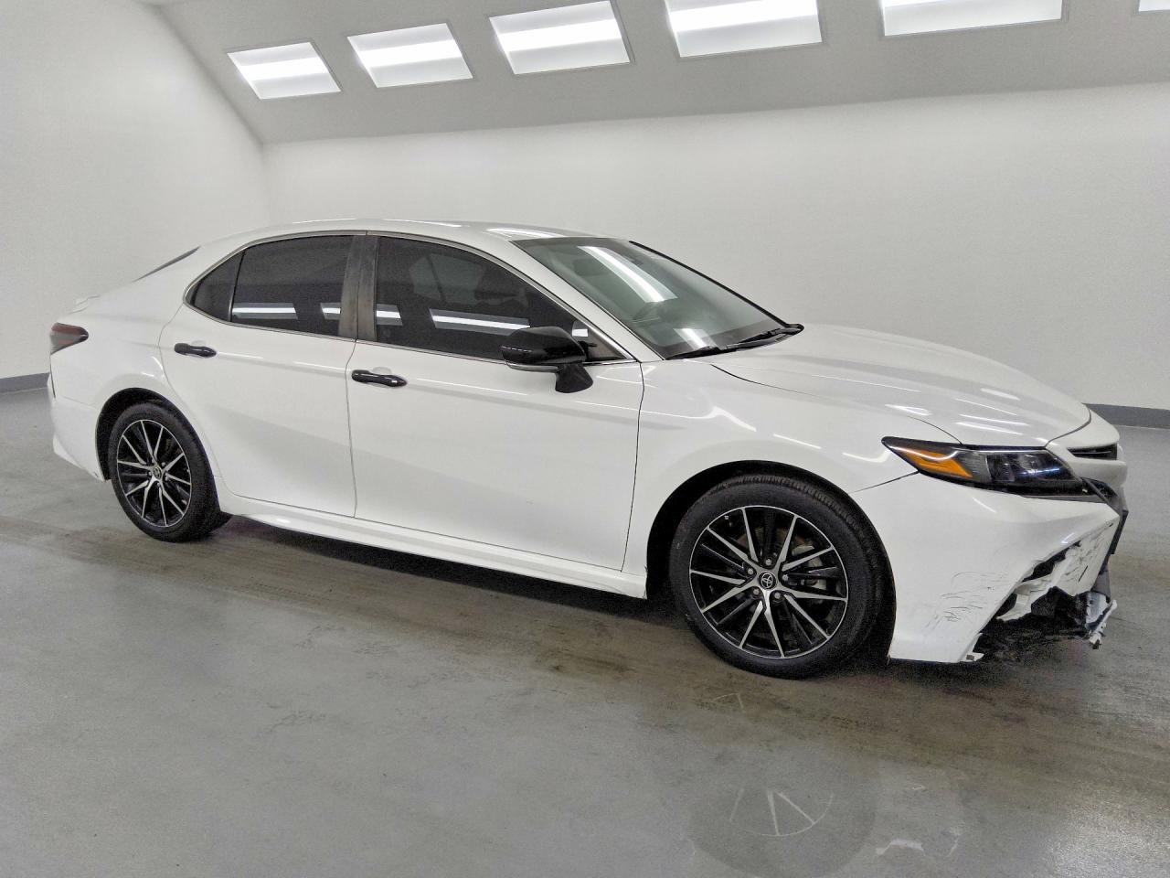 2023 TOYOTA CAMRY SE — снимка 4