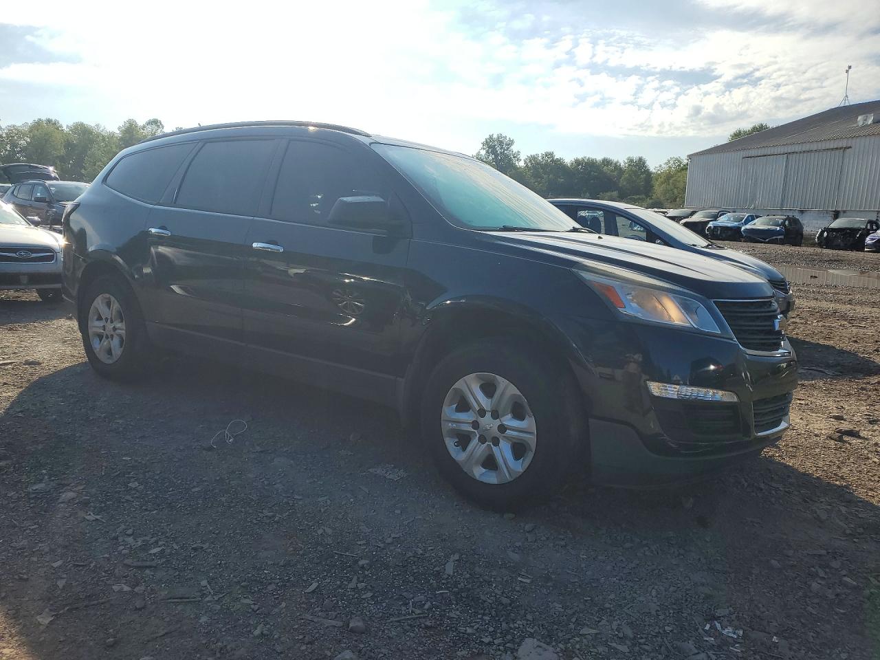 2015 CHEVROLET TRAVERSE LS — снимка 4