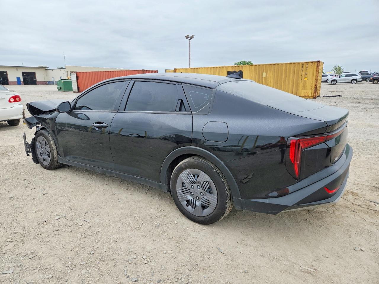 2025 KIA K4 LX — снимка 2