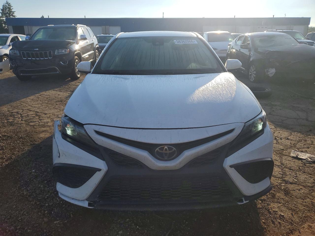 2021 TOYOTA CAMRY SE — снимка 5