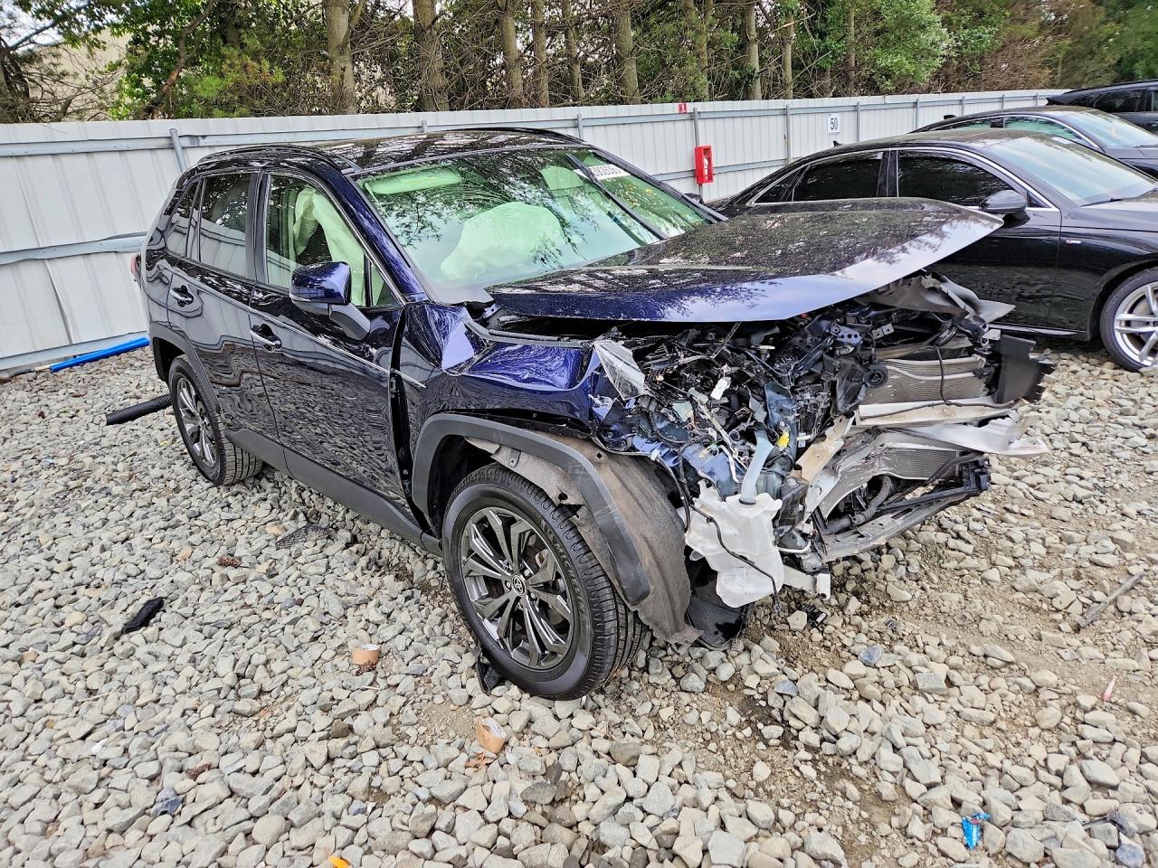 2022 TOYOTA RAV4 LIMITED — снимка 4
