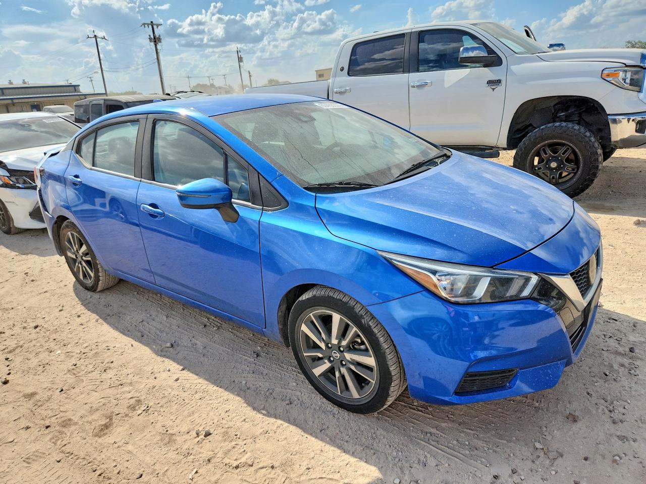 2021 NISSAN VERSA SV — снимка 4