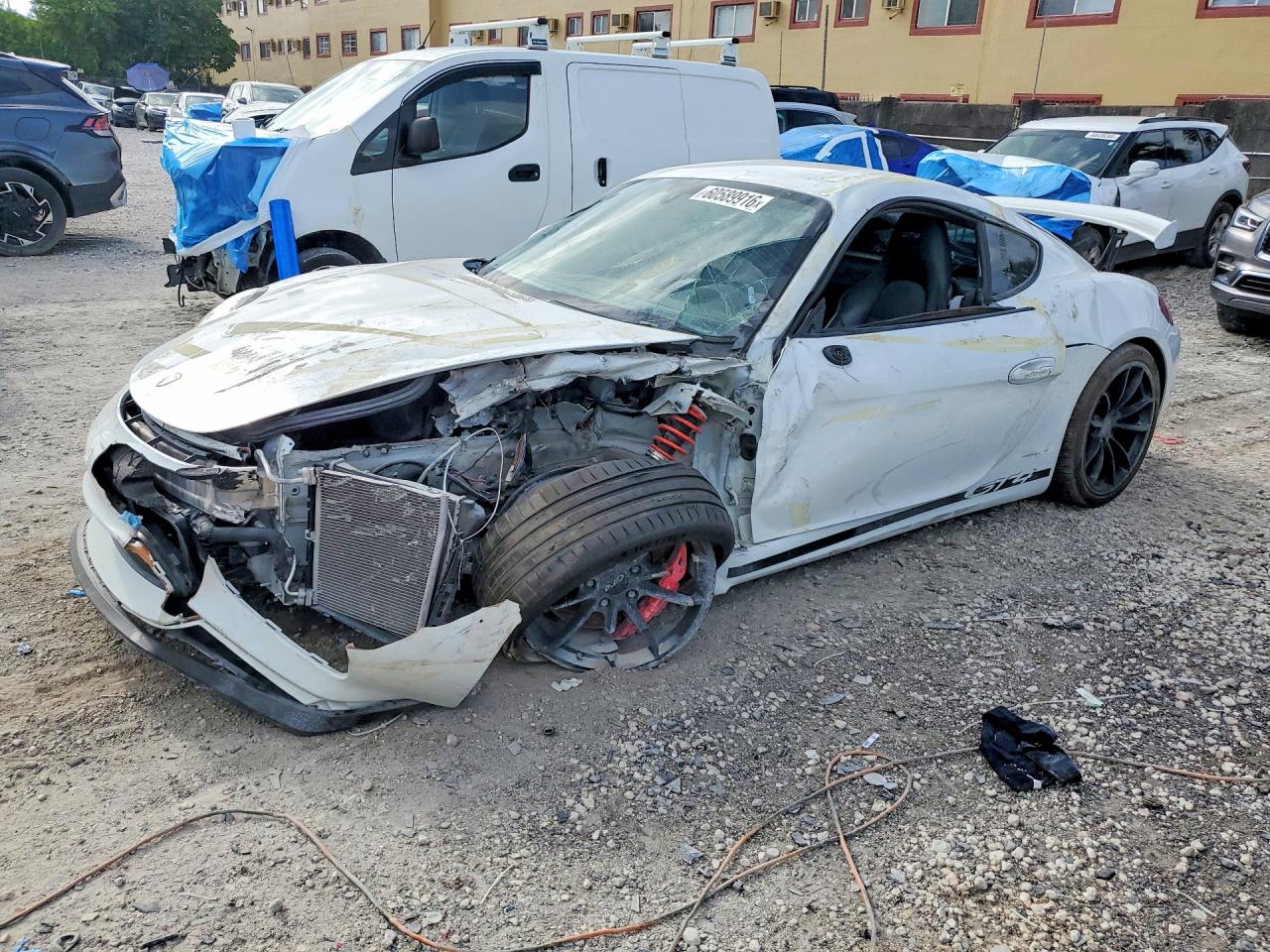2016 PORSCHE CAYMAN GT4