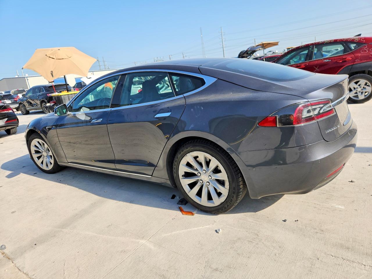 2016 TESLA MODEL S — снимка 2
