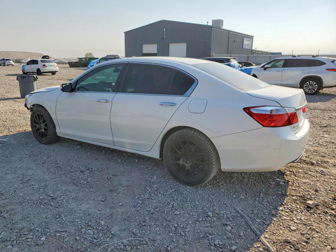2015 HONDA ACCORD LX — снимка 2