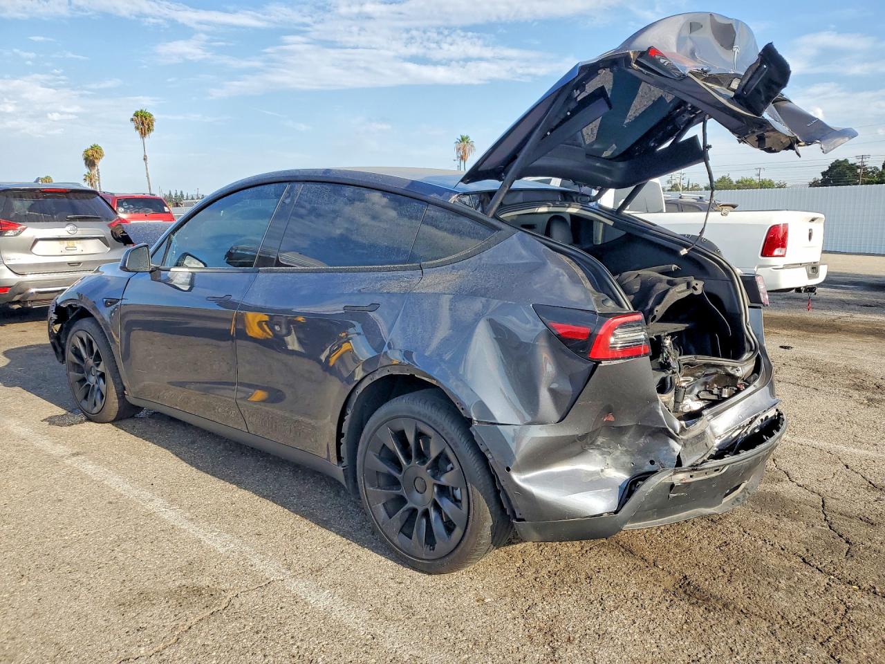 2023 TESLA MODEL Y — снимка 2