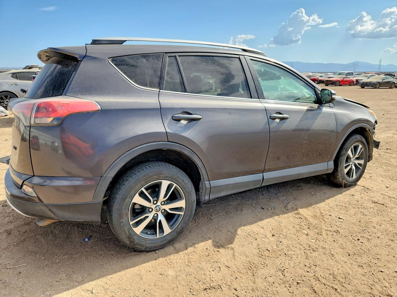 2016 TOYOTA RAV4 XLE — снимка 3