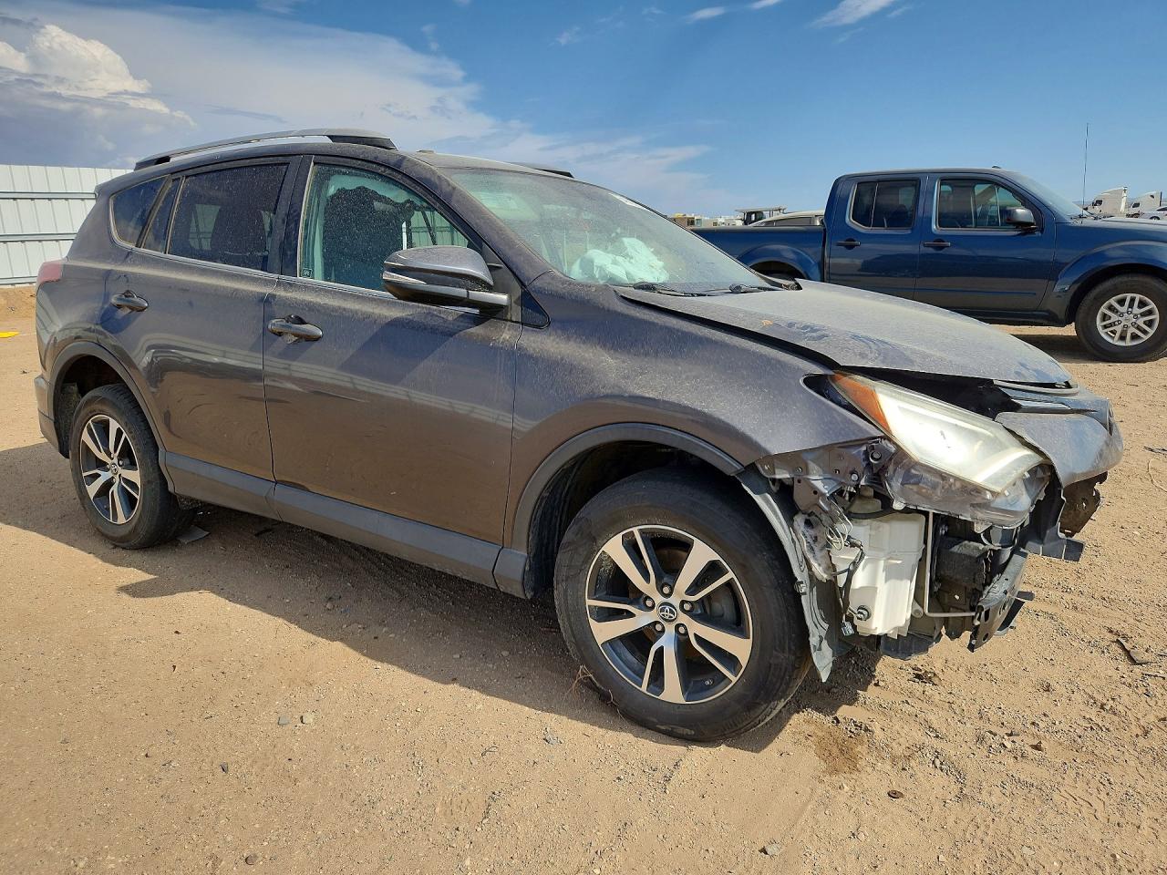 2016 TOYOTA RAV4 XLE — снимка 4