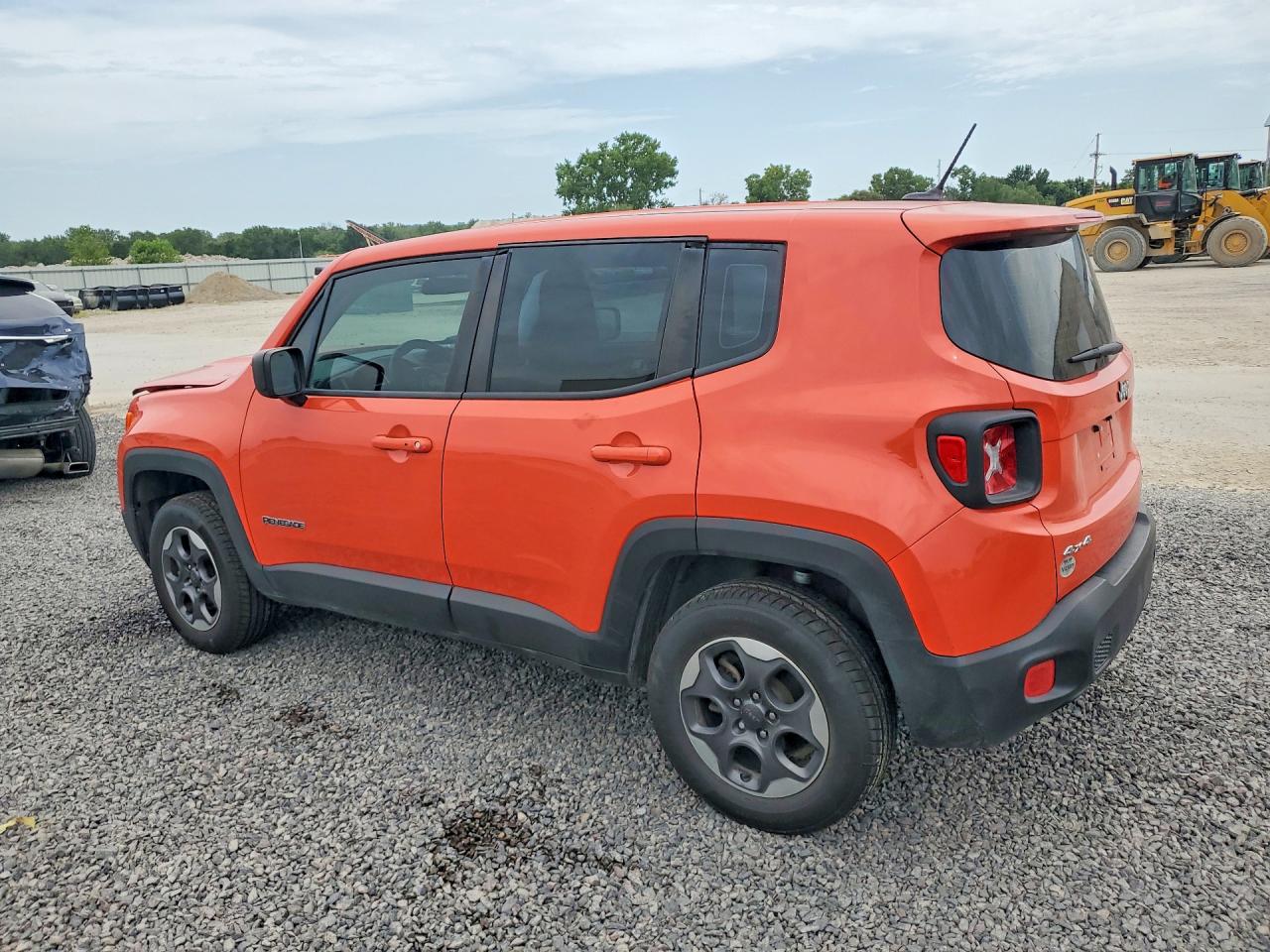 2016 JEEP RENEGADE SPORT — снимка 2