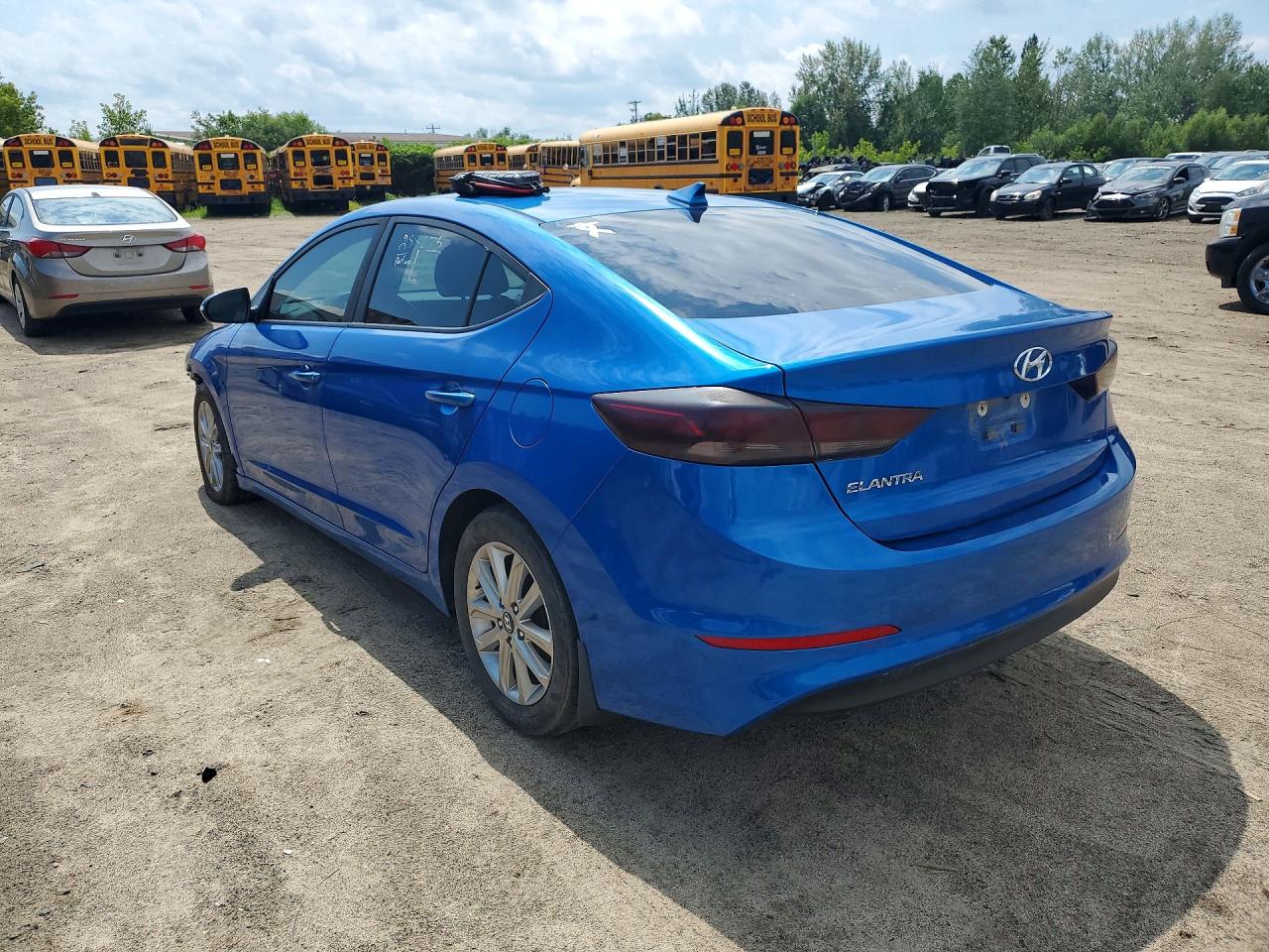 2017 HYUNDAI ELANTRA SE — снимка 2