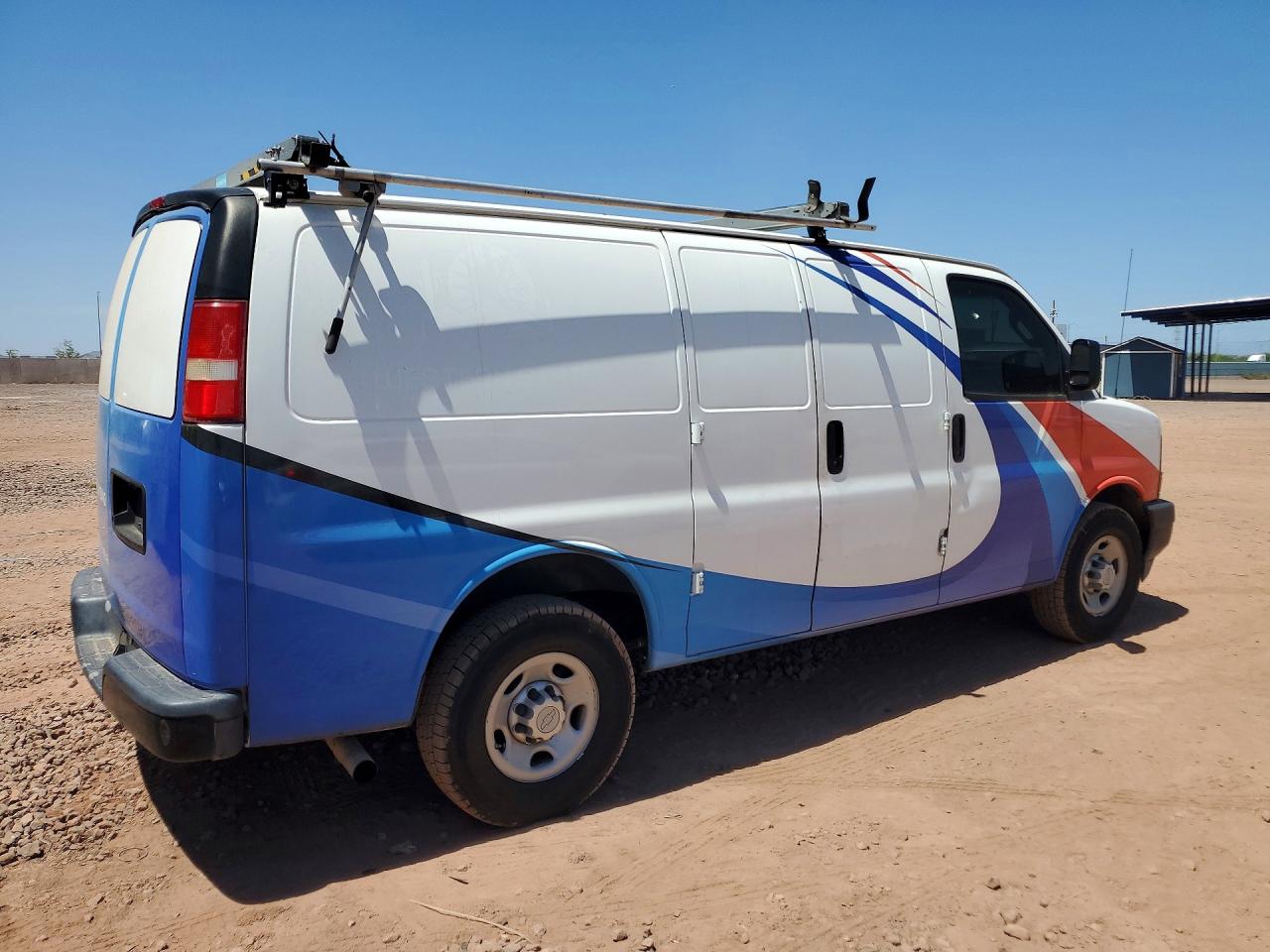 2017 CHEVROLET EXPRESS G2500 — снимка 3