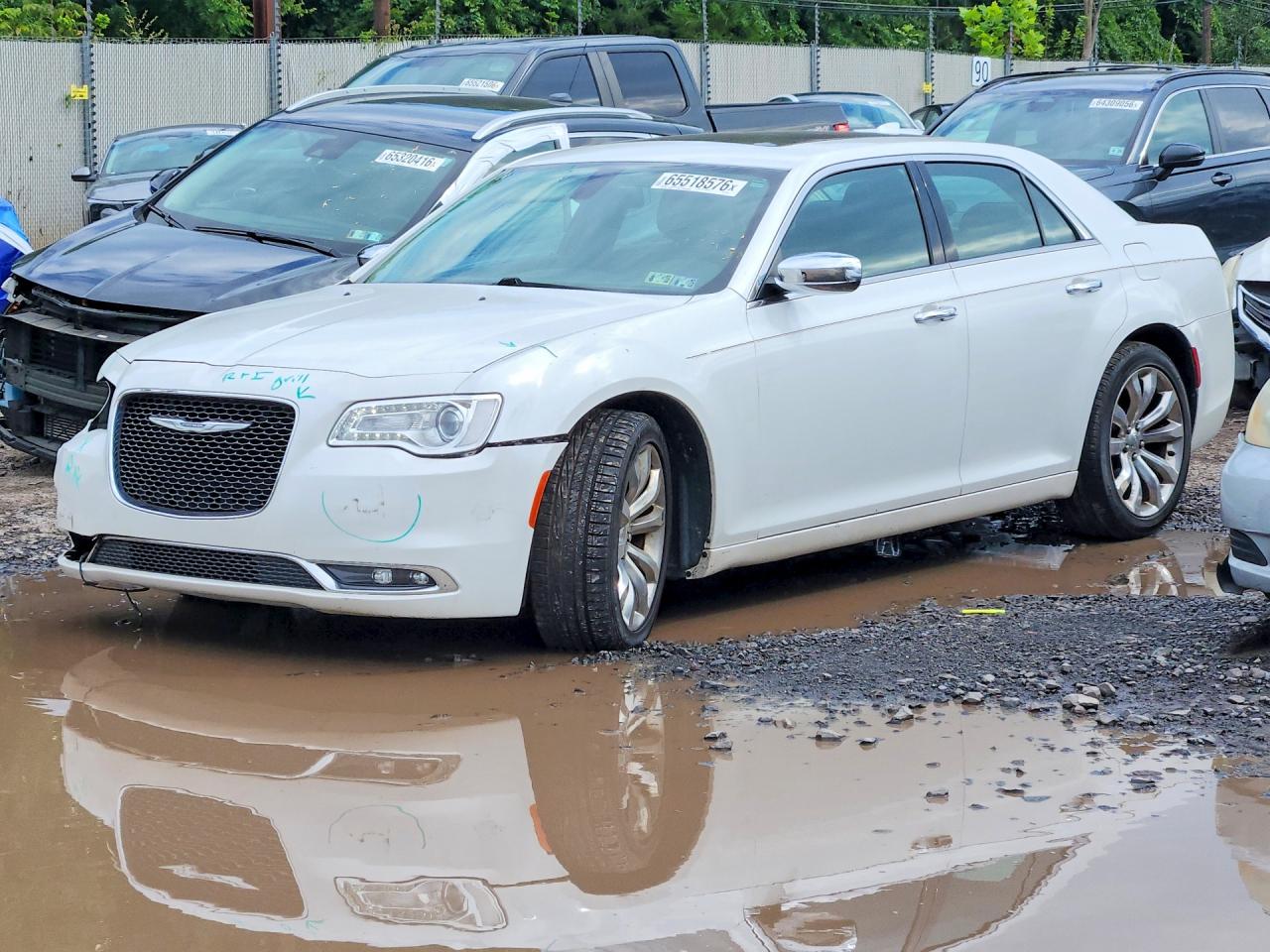 2016 CHRYSLER 300C