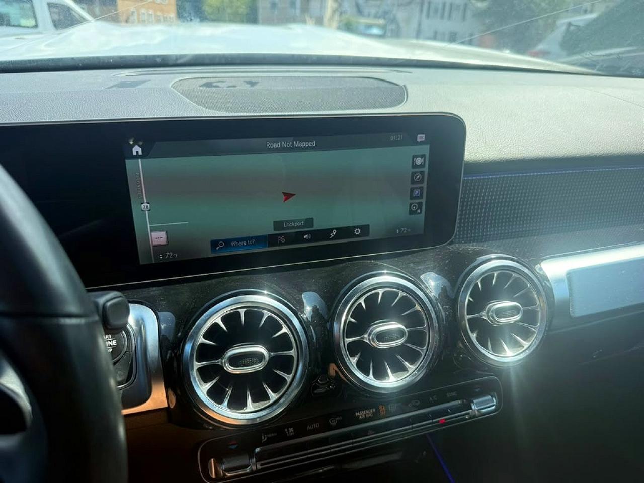 2021 MERCEDES-BENZ GLB 250 4MATIC — снимка 5