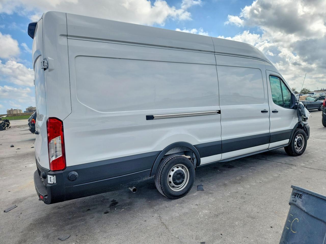 2026 FORD TRANSIT T-250 — снимка 3