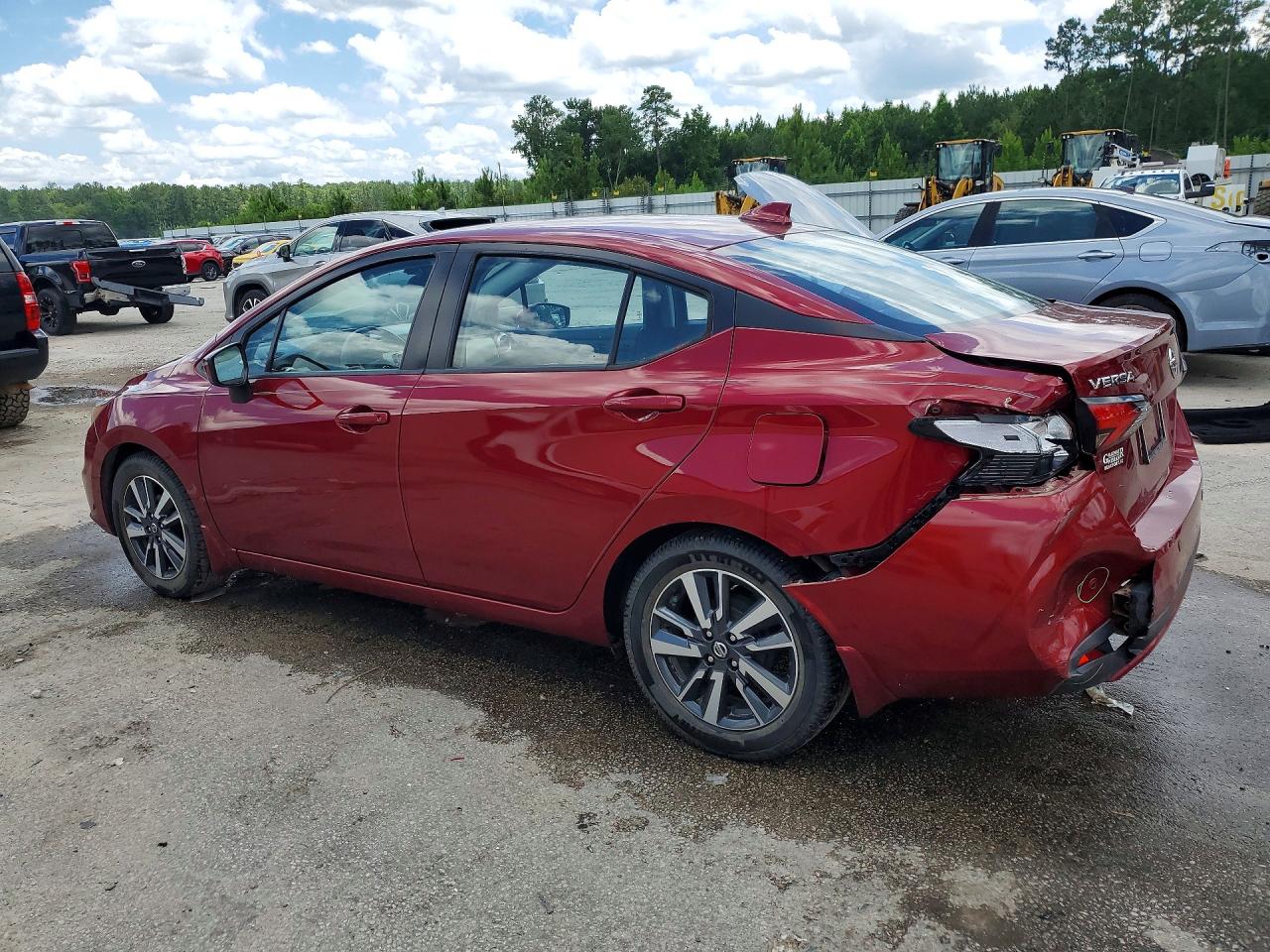 2021 NISSAN VERSA SV — снимка 2
