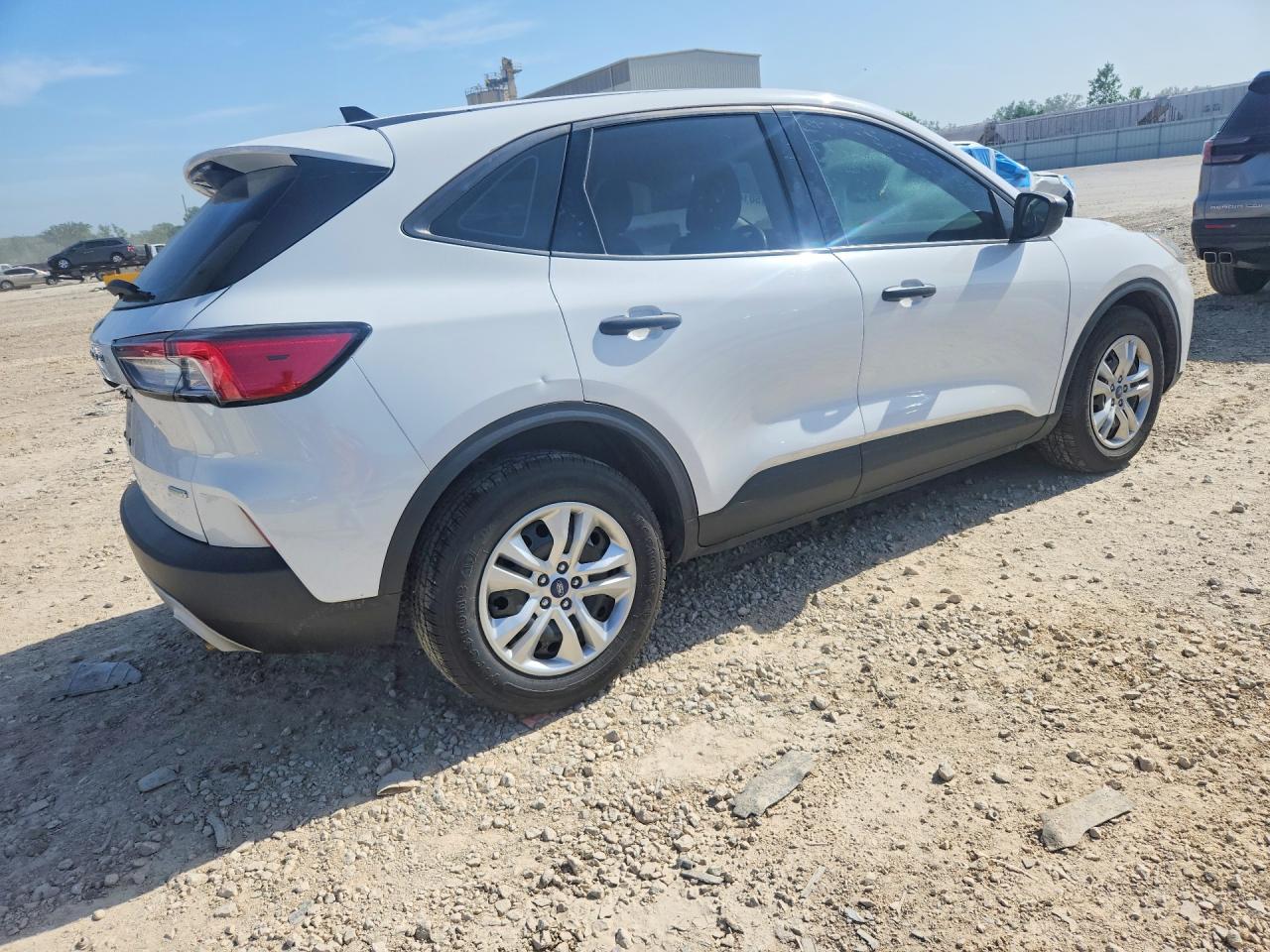 2020 FORD ESCAPE S — снимка 3