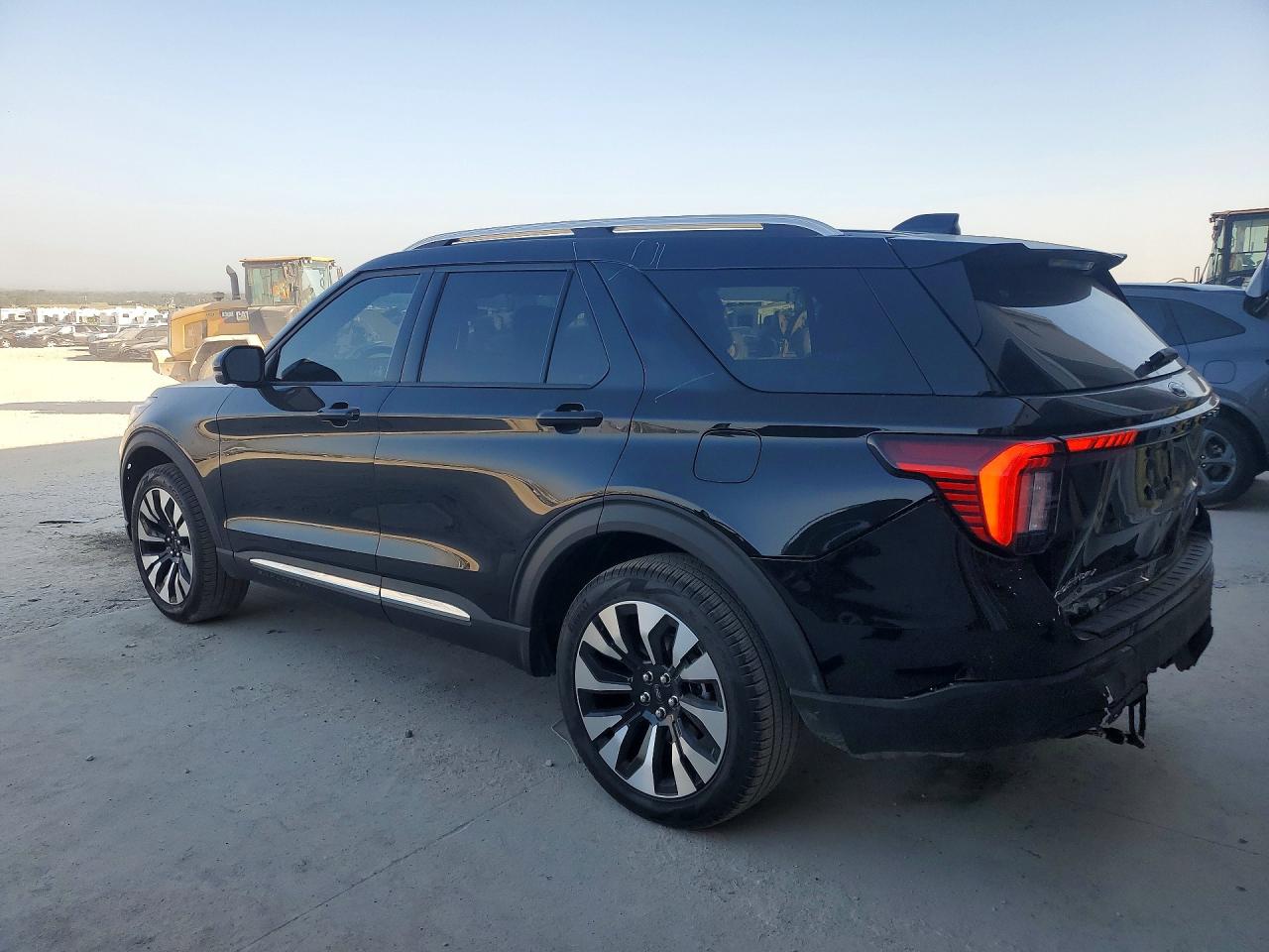 2025 FORD EXPLORER PLATINUM — снимка 2