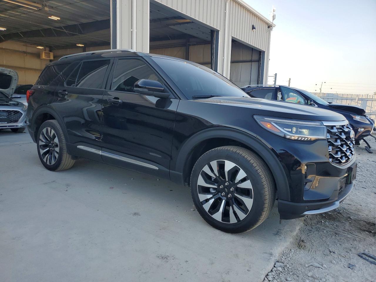 2025 FORD EXPLORER PLATINUM — снимка 4