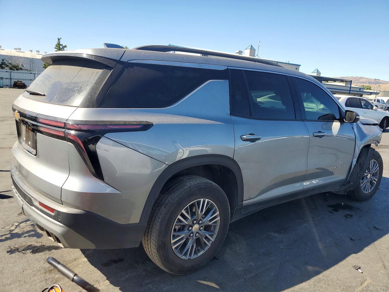 2025 CHEVROLET TRAVERSE LT — снимка 3