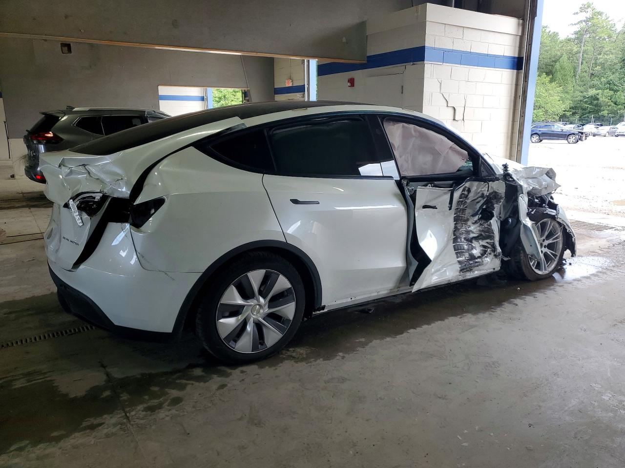 2023 TESLA MODEL Y — снимка 3
