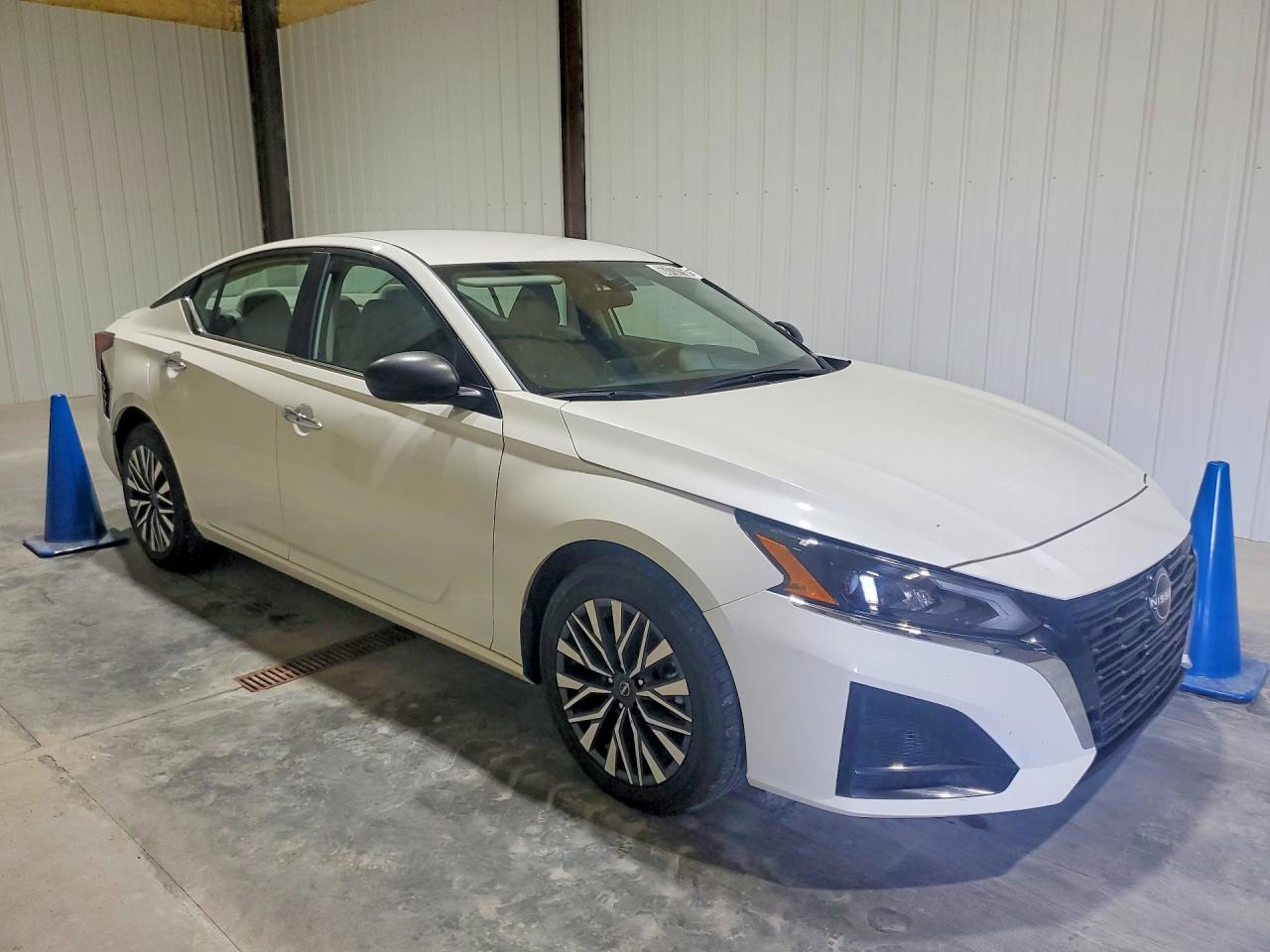 2025 NISSAN ALTIMA SV — снимка 4