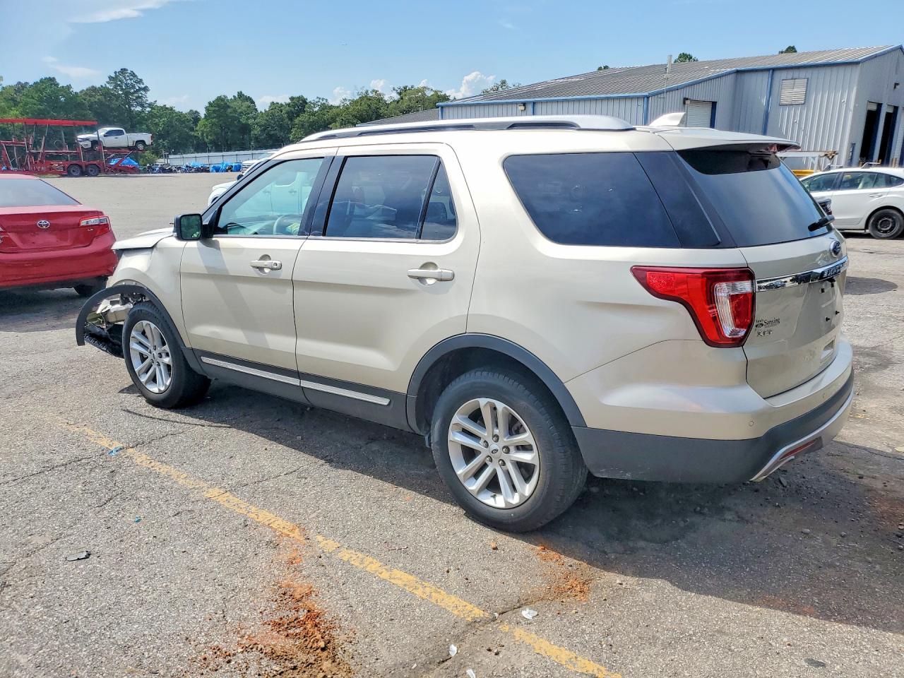 2017 FORD EXPLORER XLT — снимка 2