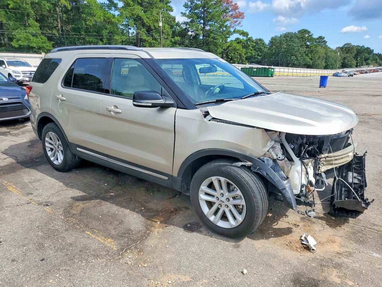 2017 FORD EXPLORER XLT — снимка 4