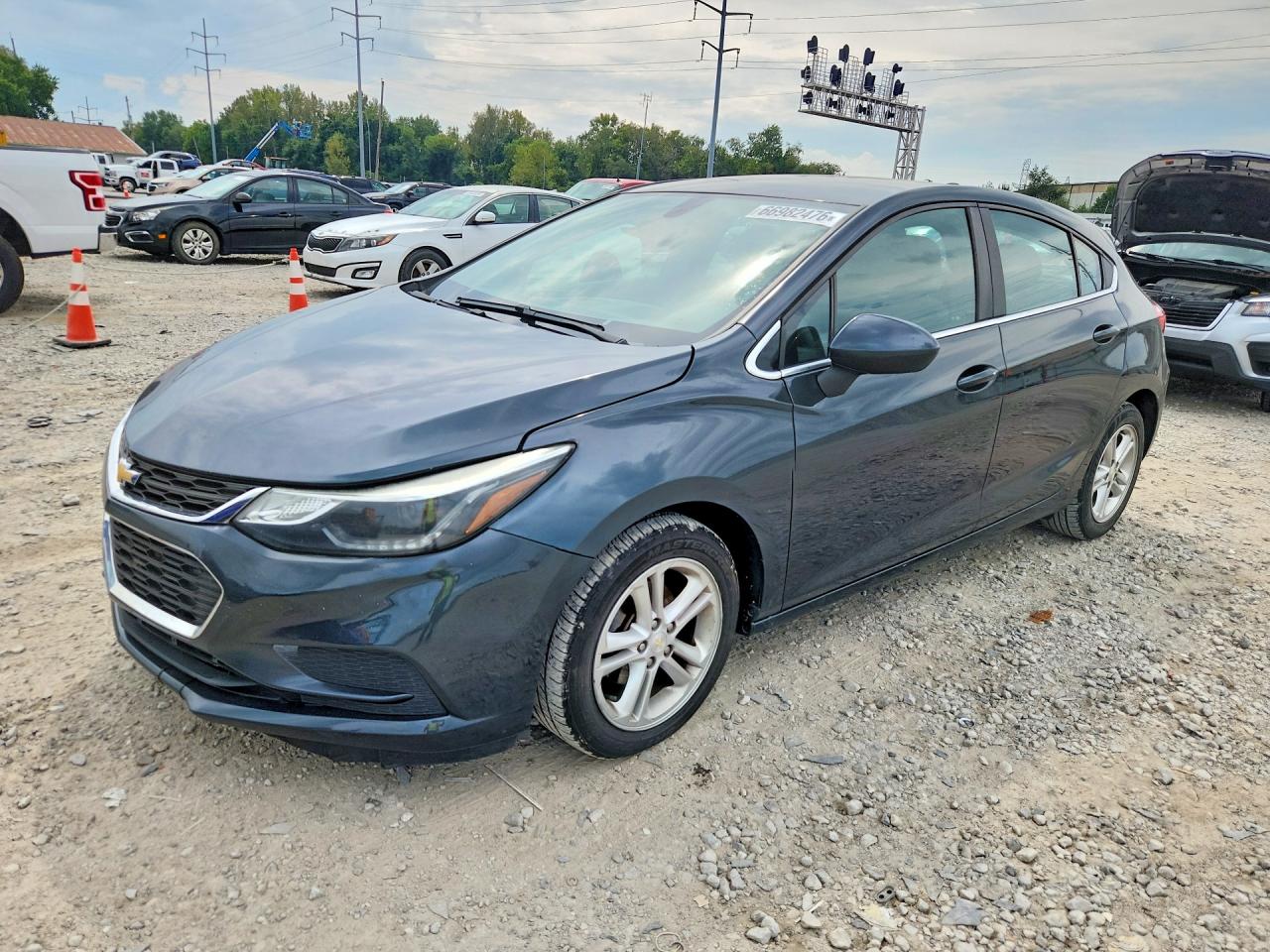 2017 CHEVROLET CRUZE LT
