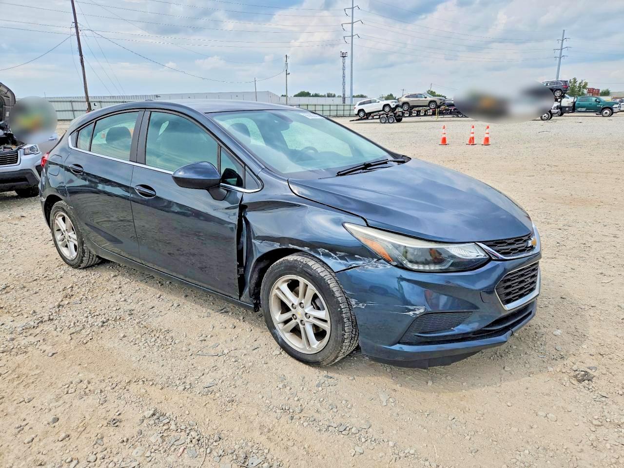 2017 CHEVROLET CRUZE LT — снимка 4