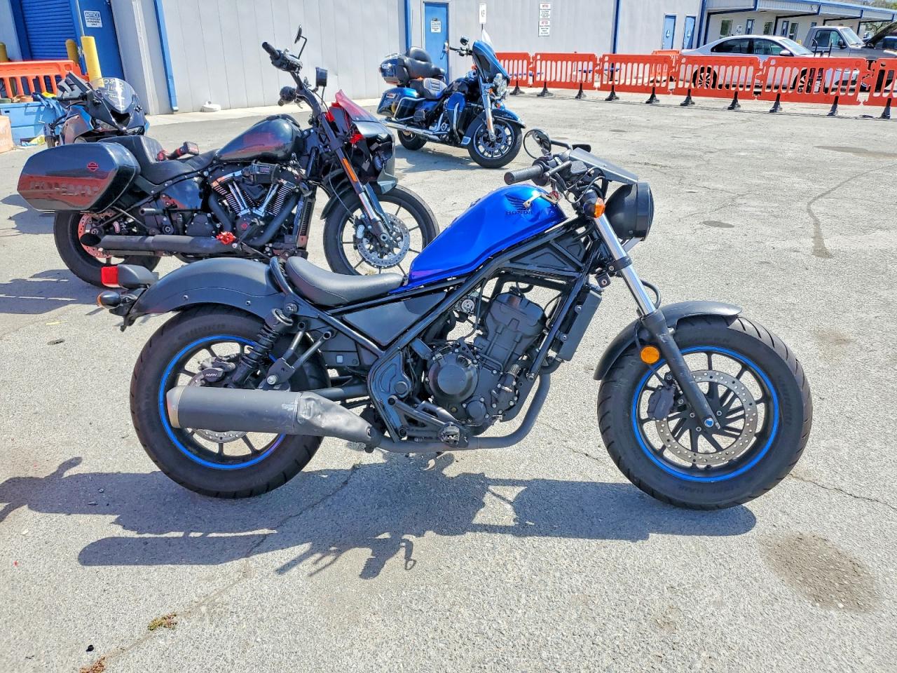 2018 HONDA CMX300