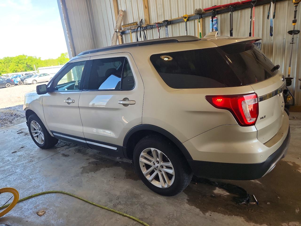 2017 FORD EXPLORER XLT — снимка 2