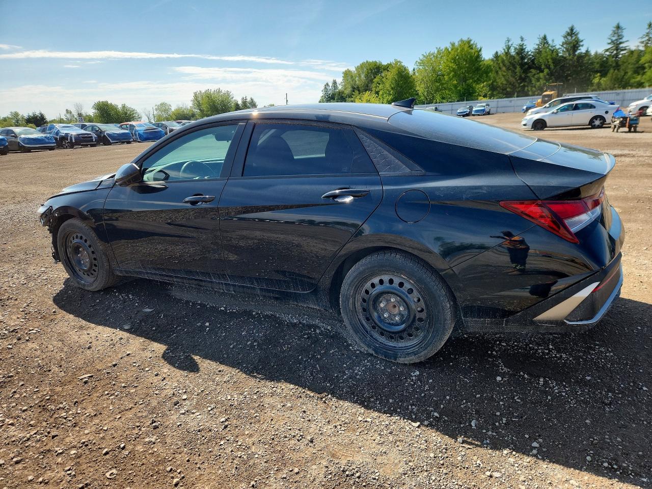2025 HYUNDAI ELANTRA SEL SPORT — снимка 2