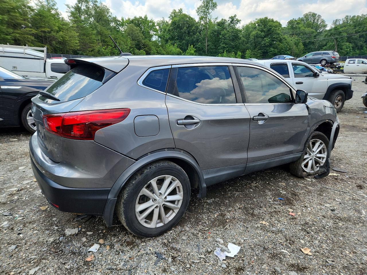 2017 NISSAN ROGUE SPORT S — снимка 3