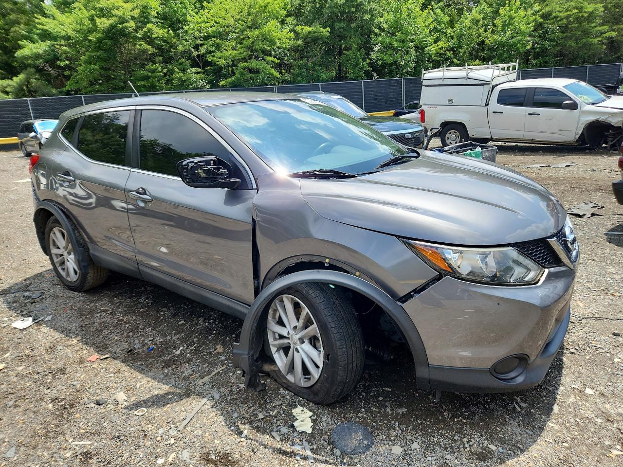 2017 NISSAN ROGUE SPORT S — снимка 4
