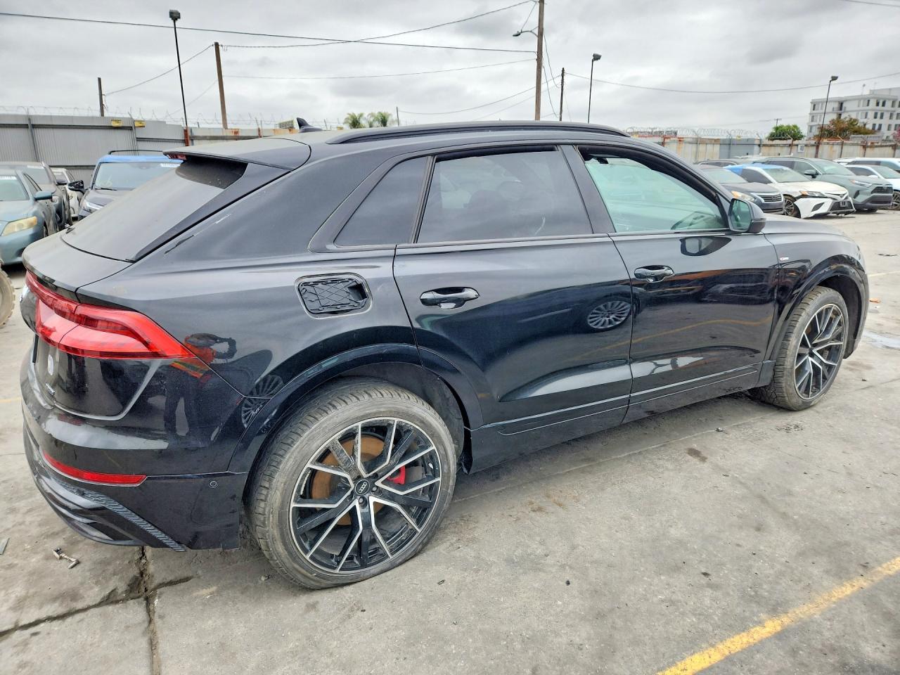 2020 AUDI Q8 PREMIUM PLUS S-LINE — снимка 3
