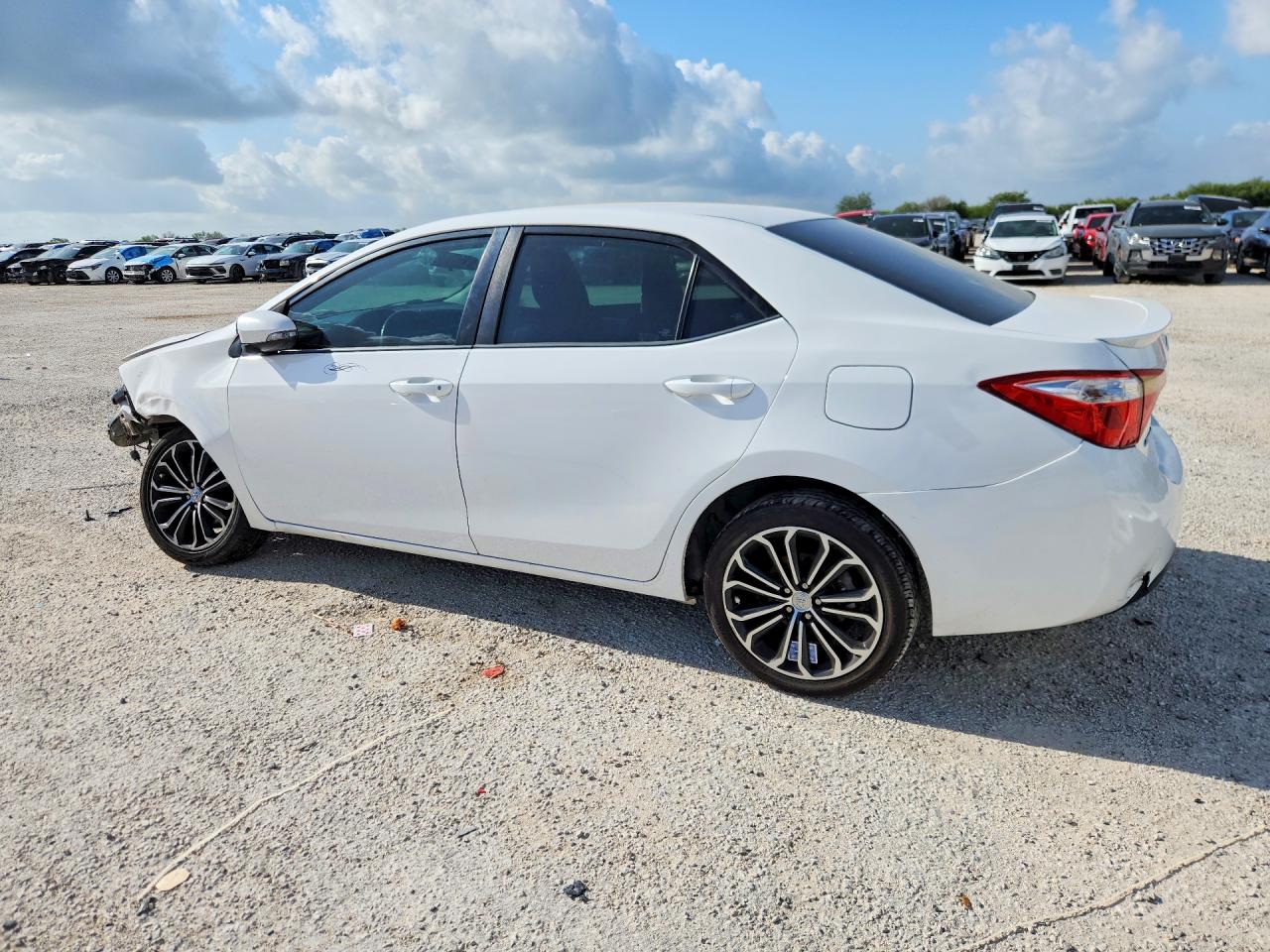 2016 TOYOTA COROLLA S PLUS — снимка 2