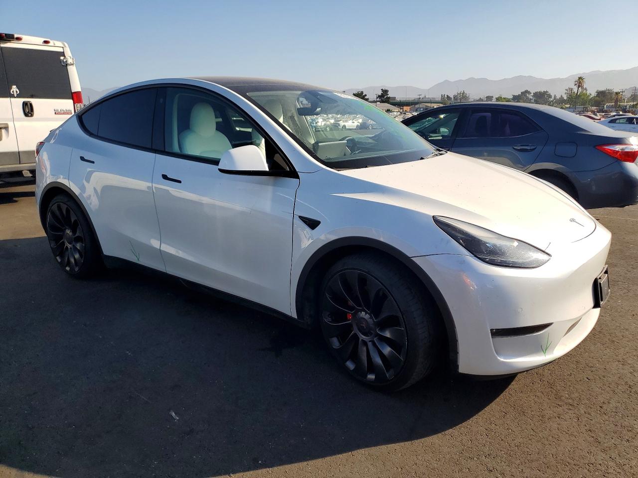 2022 TESLA MODEL Y — снимка 4