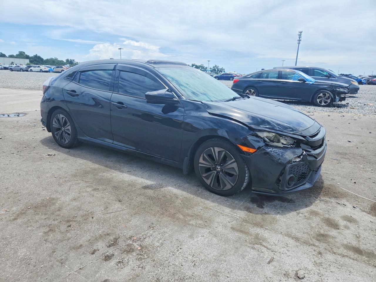 2017 HONDA CIVIC EX — снимка 4