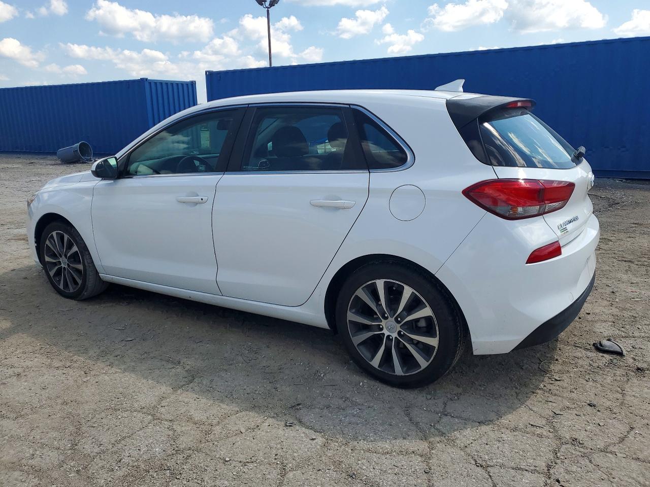 2019 HYUNDAI ELANTRA GT BASE — снимка 2