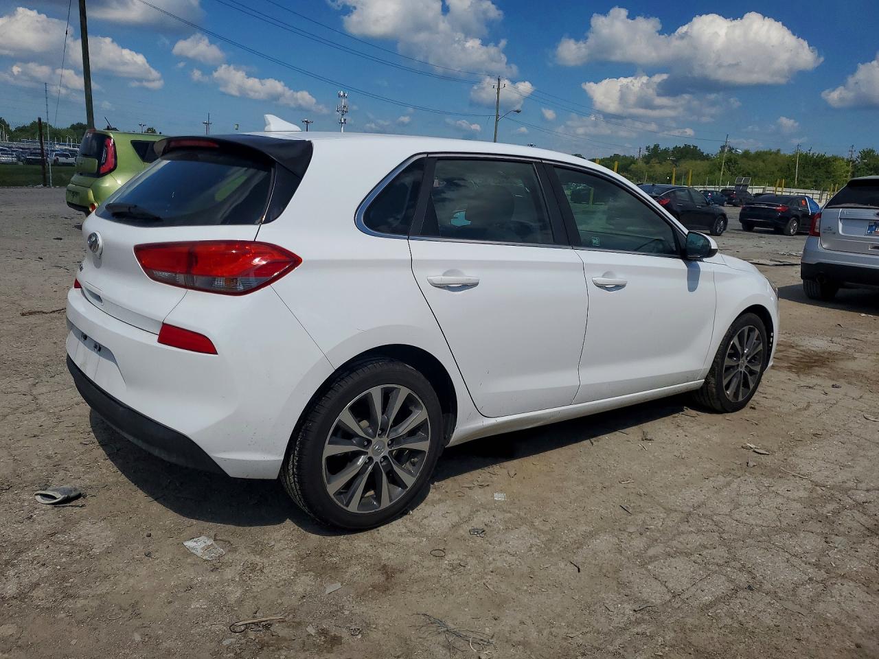 2019 HYUNDAI ELANTRA GT BASE — снимка 3