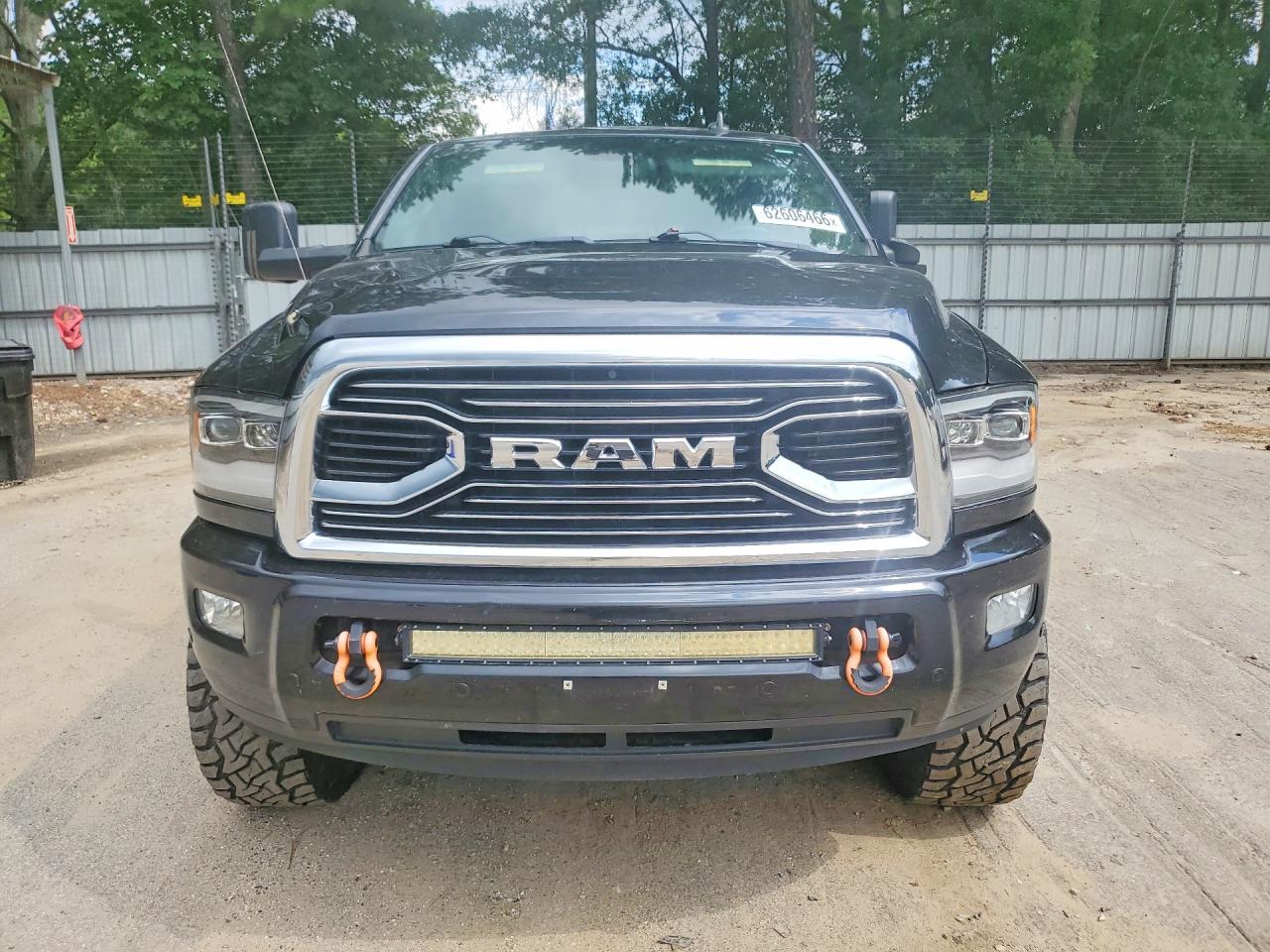 2017 RAM 2500 LONGHORN — снимка 5