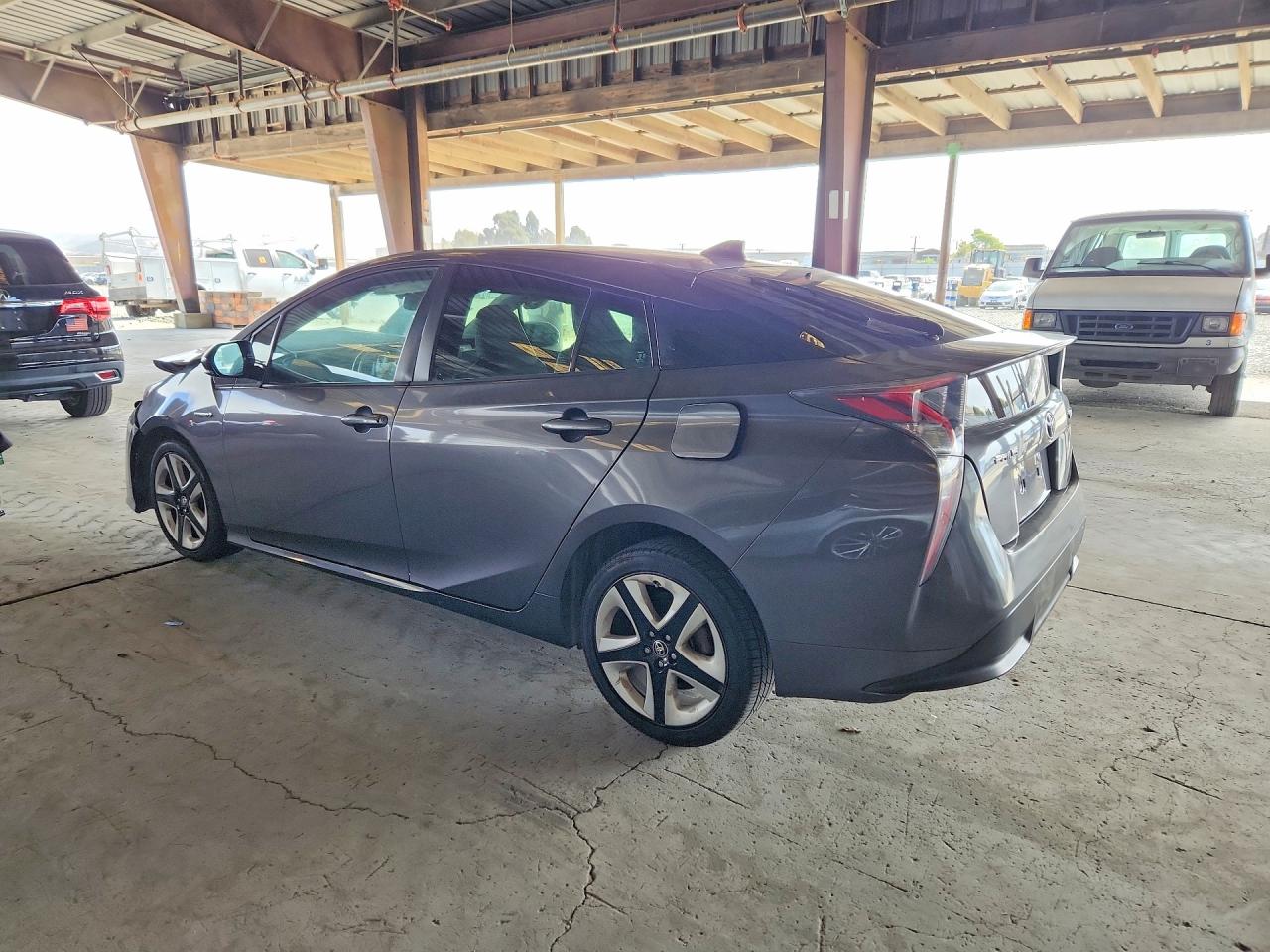 2016 TOYOTA PRIUS FOUR TOURING — снимка 2