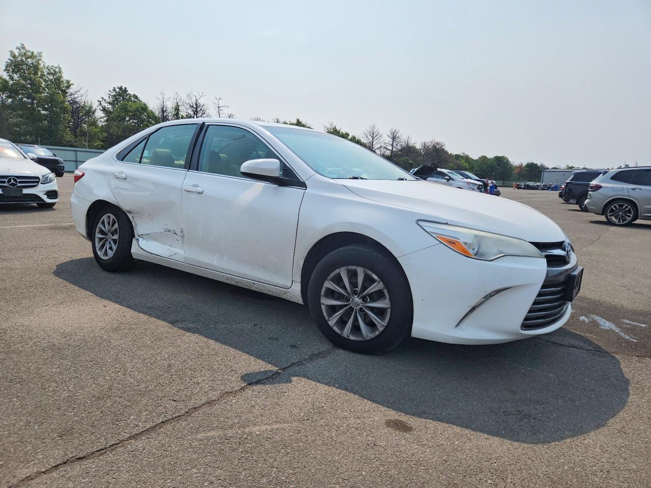2017 TOYOTA CAMRY LE — снимка 4