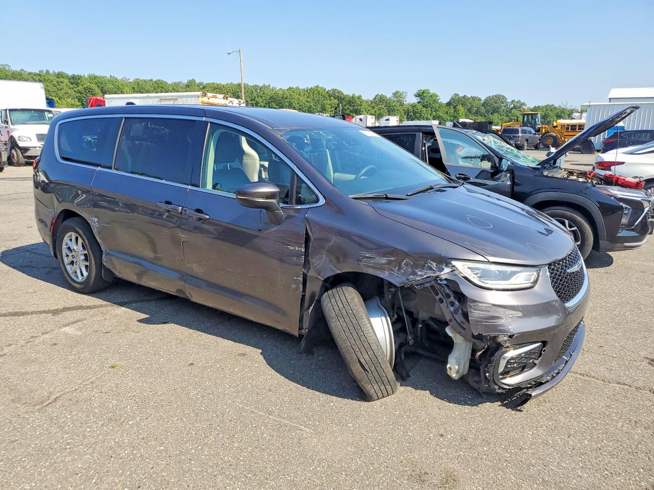 2023 CHRYSLER PACIFICA TOURING L — снимка 4