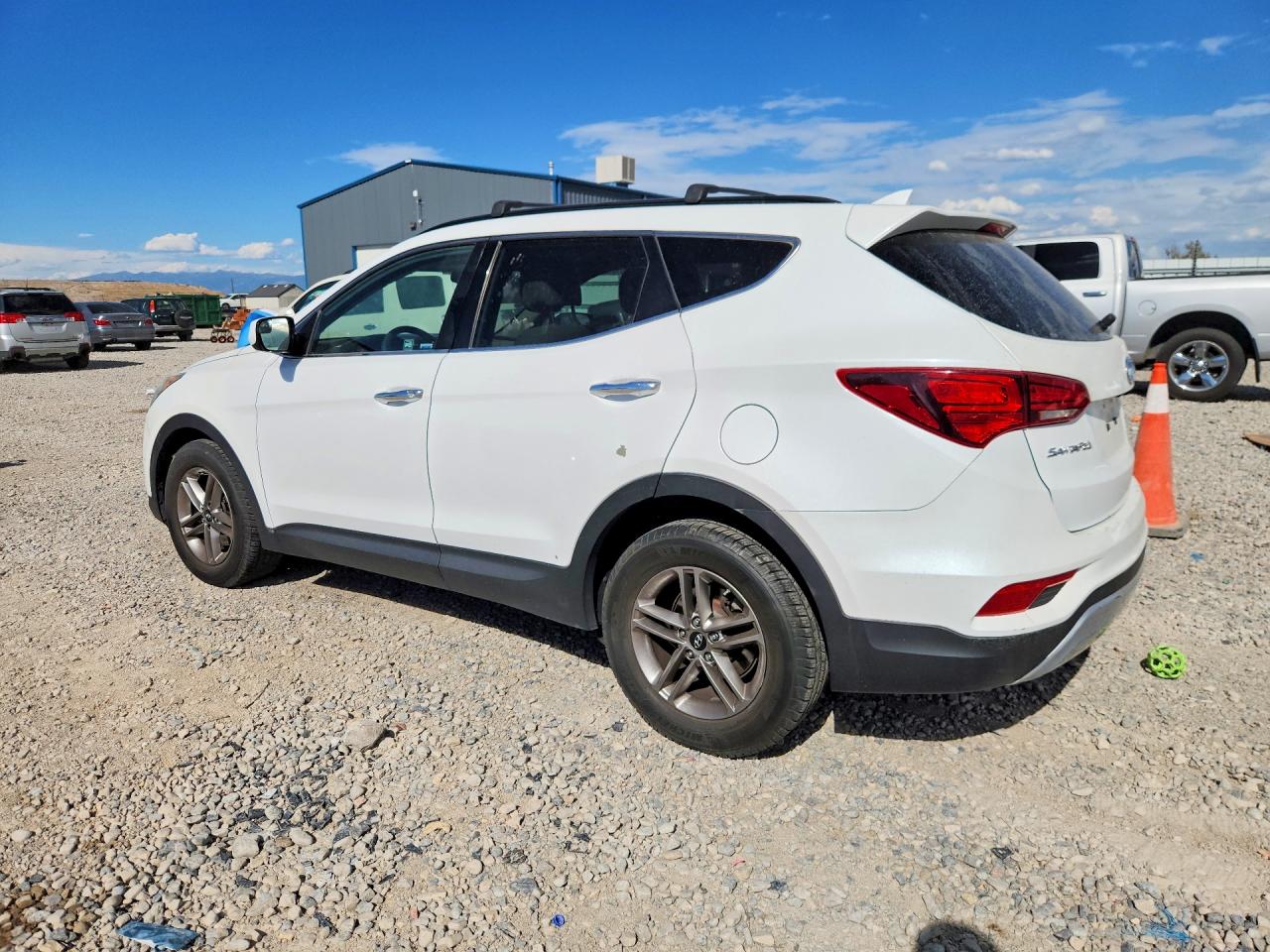 2017 HYUNDAI SANTA FE SPORT 2.4L — снимка 2